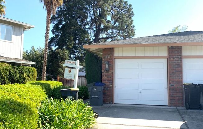 1252-1254 Valerian Court