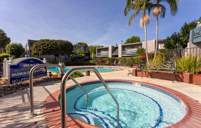 2 beds, 2 baths, 725 sqft, $2,450, Unit 50