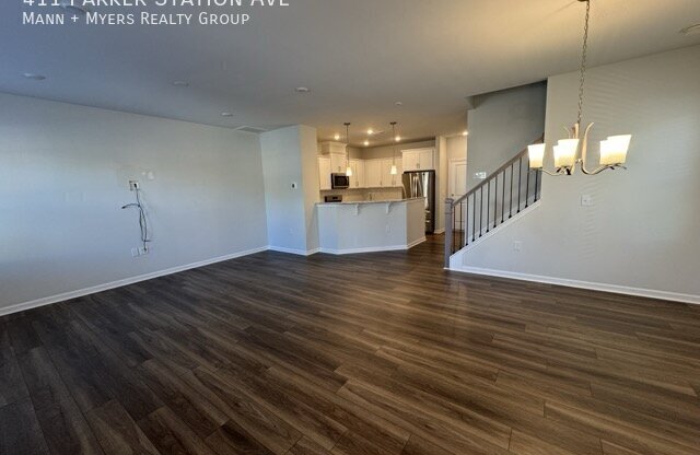 411 PARKER STA AVE