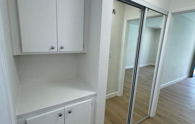 Studio, 1 bath, 475 sqft, $1,595, Unit 06