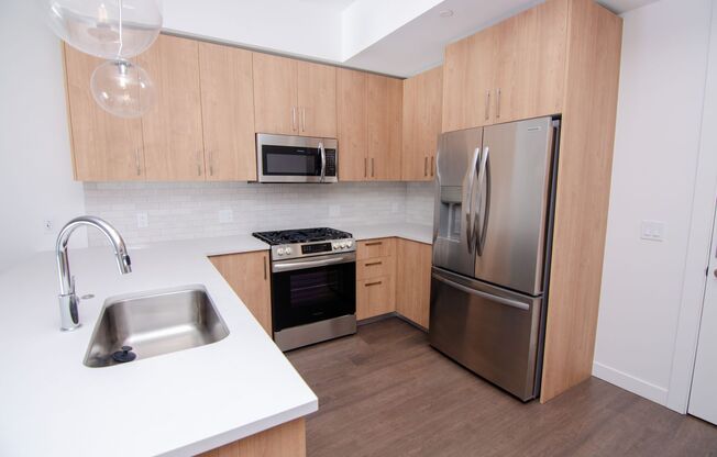 1 bed, 1 bath, $2,500, Unit Unit 910