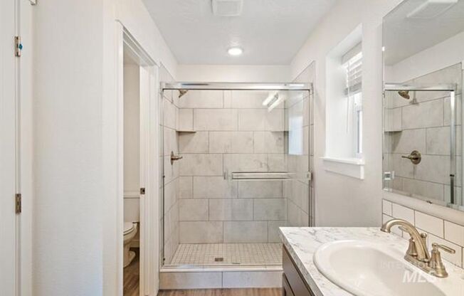 Adorable Townhome in South Meridian