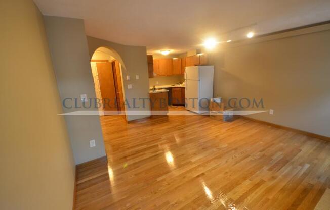 344 MARKET ST