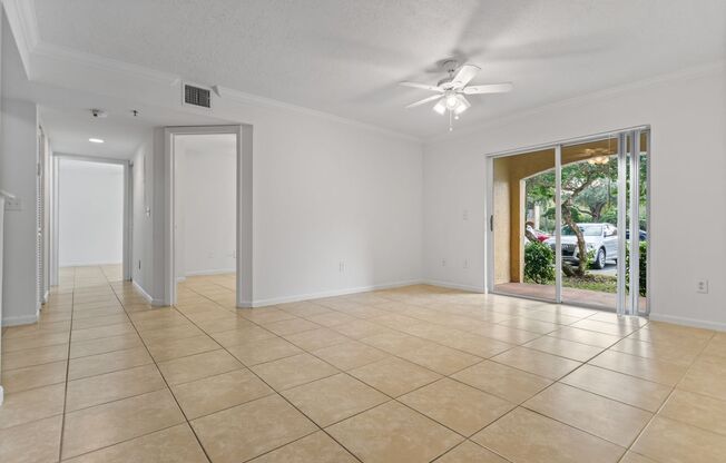 2 beds, 1 bath, 1,015 sqft, $2,050, Unit 02 - 202