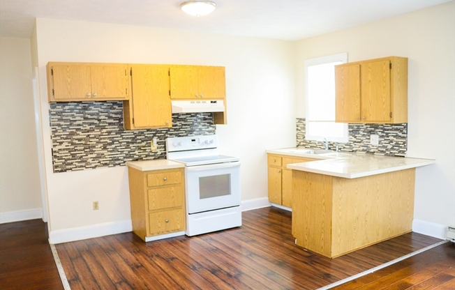 1 bed, 1 bath, 550 sqft, $1,875, Unit 6