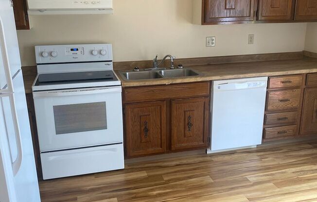 East Apartments LLC