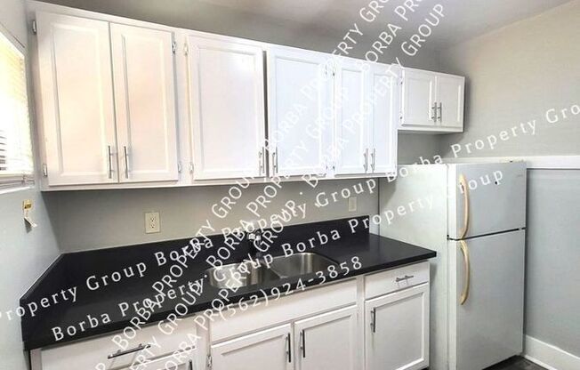 1450 Coronado Ave.