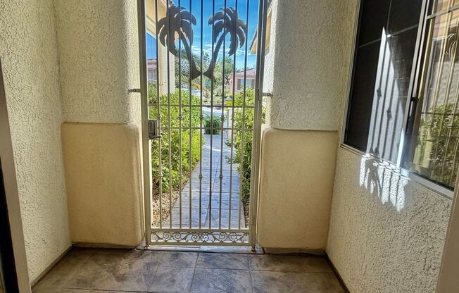 Age Restricted, Clubhouse, COMMUNITY Golf, COMMUNITY Pool, COMMUNITY Spa, Exercise Room, Fitness Center, Guard Gated, Indoor Pool, Indoor Spa