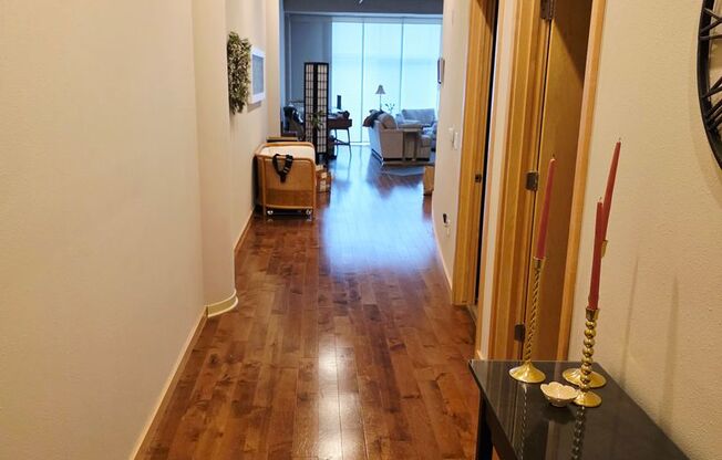 1 bed, 1 bath, 1,164 sqft, $2,125, Unit 313
