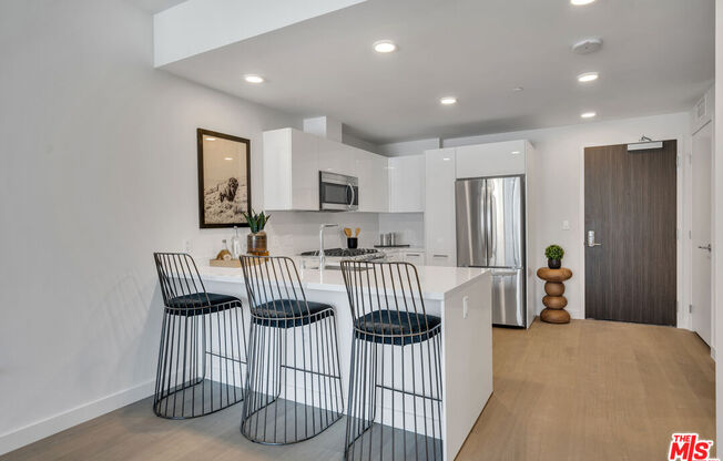 1 bed, 1 bath, 798 sqft, $2,888, Unit 1420