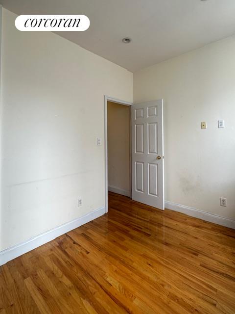 3 beds, 1 bath, 3,972 sqft, $4,250, Unit 9