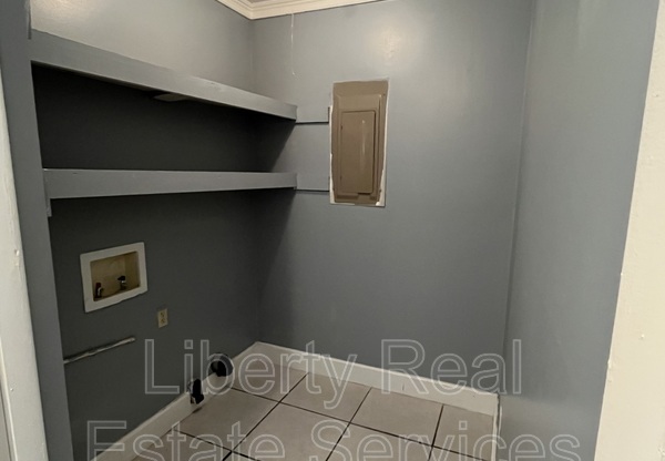 480 ELM ST