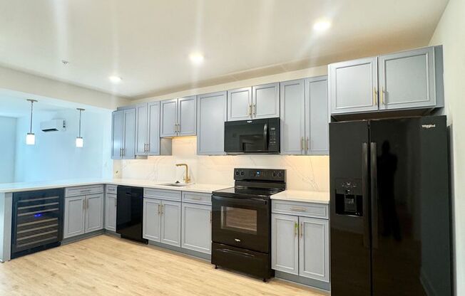 2 beds, 1 bath, 1,159 sqft, $1,650, Unit 107