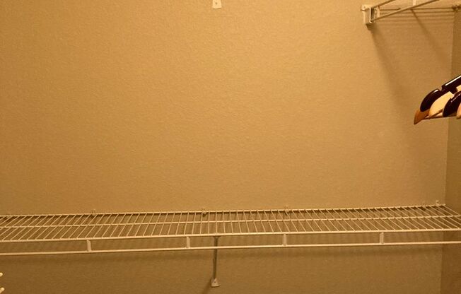 2 beds, 2 baths, $1,500