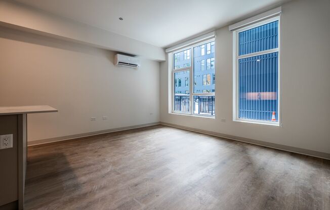 Studio, 1 bath, 484 sqft, $2,465, Unit 227