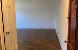 1 bed, 1 bath, 575 sqft, $1,350, Unit C20