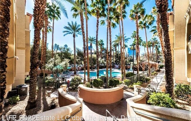 210 E Flamingo Unit 416