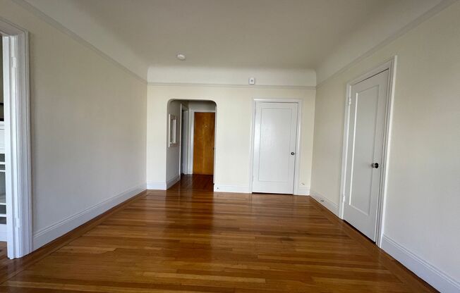 Studio, 1 bath, 406 sqft, $2,195, Unit 103