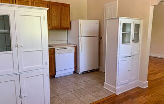 Studio, 1 bath, 636 sqft, $695, Unit A-7