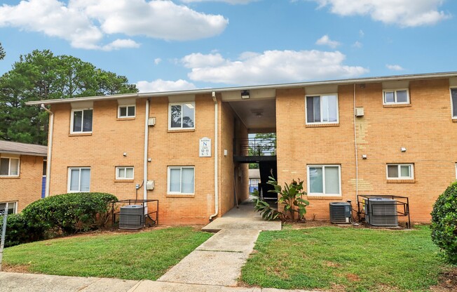 Welcome to The Preserve On Conley Apartments, where comfort meets convenience. Our well-maintained grounds and inviting architecture create a homely atmosphere. Explore your new lifestyle today and see what awaits you! Schedule a tour now.