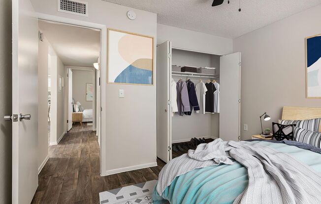 3 beds, 2 baths, 1,098 sqft, $1,800, Unit 34