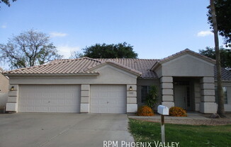 2828 E ENCANTO ST