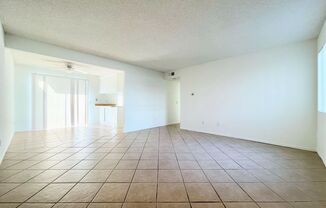 2 beds, 2 baths, $2,295, Unit B