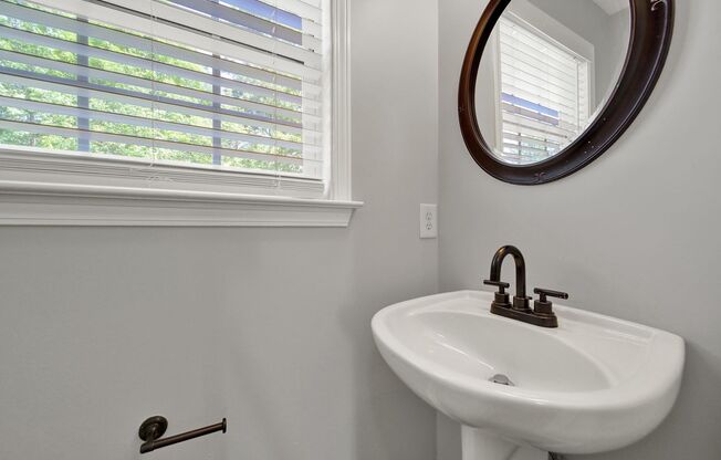 Three Bed Two and a Half Bath Home in Gastonia!
