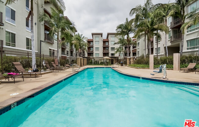 2 beds, 2 baths, 1,042 sqft, $3,200, Unit 115
