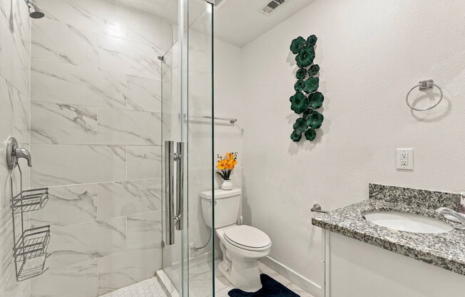 3 beds, 2 baths, 1,445 sqft, $1,725, Unit B