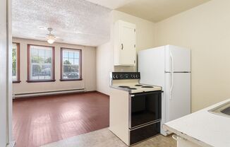 1 bed, 1 bath, 400 sqft, $655, Unit 5