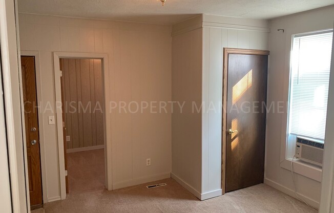 ONE BEDROOM LOCATED IN DOWNTOWN SIOUX FALLS.