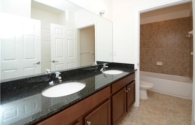 1045 Villas LLC (1027 NE 10th Ave)