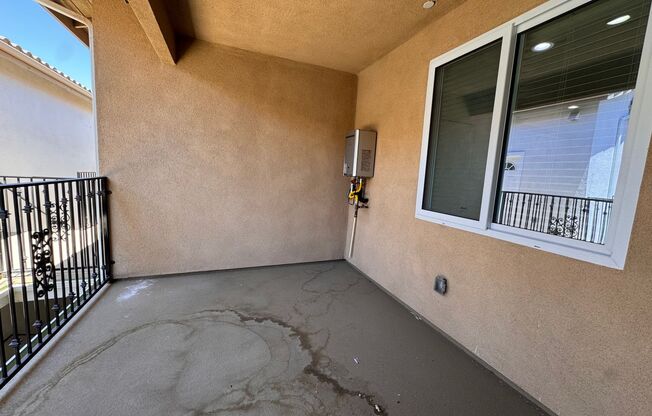 2 beds, 2 baths, 1,088 sqft, $2,395, Unit 1-306