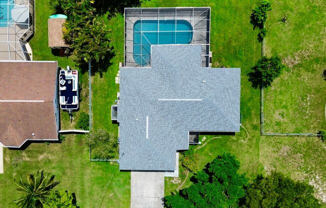 3/2 Pool Home