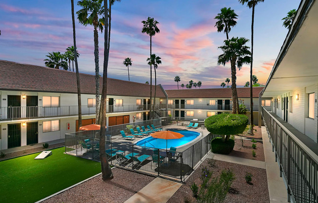 Courtyard at Avani North Tucson Apartments