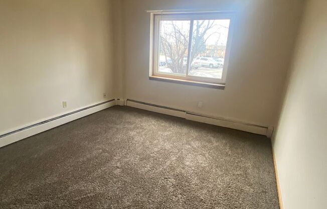 3 beds, 1.5 baths, 1,066 sqft, $1,499, Unit 5166 D08