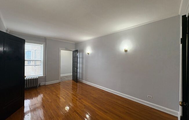 Studio, 1 bath, $1,095, Unit 107