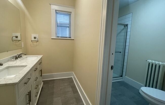 2 beds, 1.5 baths, $1,650, Unit 1