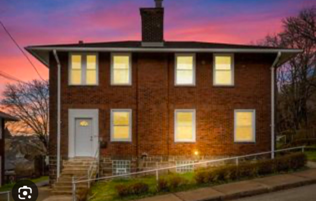 100 CLARA ST