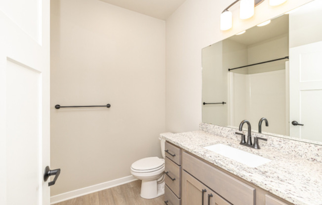 1 bed, 1 bath, 688 sqft, $1,295, Unit 1211-302