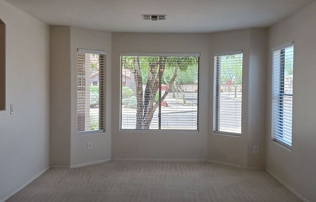 Spacious Two Story 4 Bed/3 Bath with Large Loft