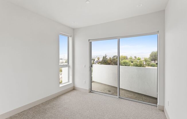 2 beds, 2 baths, 1,102 sqft, $3,292, Unit 4864 - 301