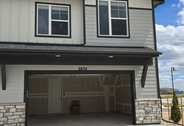 Brand New Timnath  End Unit Townhome Property