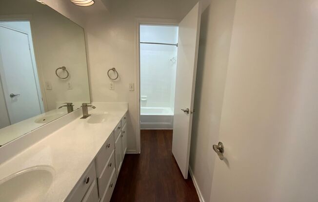 2 beds, 2 baths, 1,110 sqft, $1,750, Unit 9514B