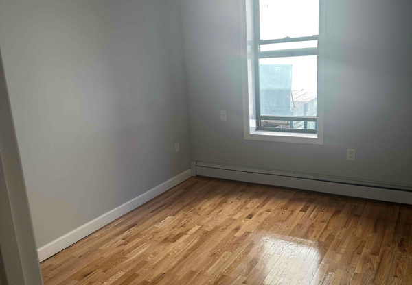 8 THIEROT AVE