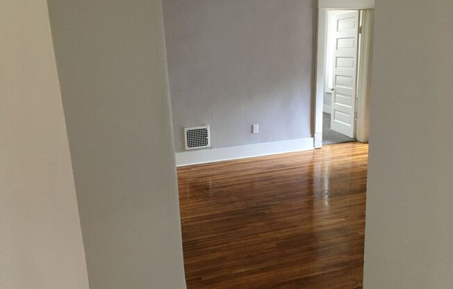 16-18 Packard Ave SE