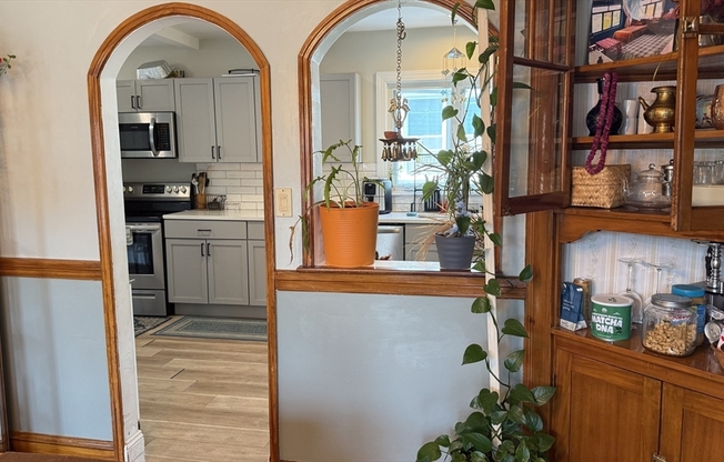 215 SYLVAN