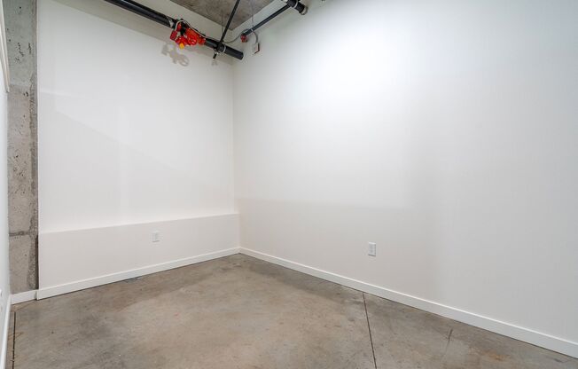 1 bed, 1 bath, 658 sqft, $1,899
