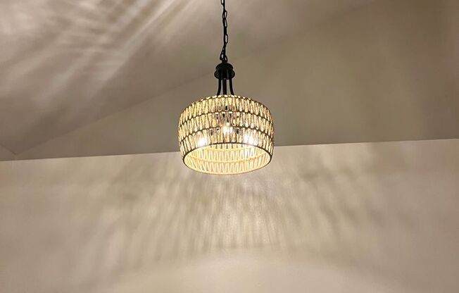 3 beds, 2 baths, 1,200 sqft, $2,599, Unit 1517-01